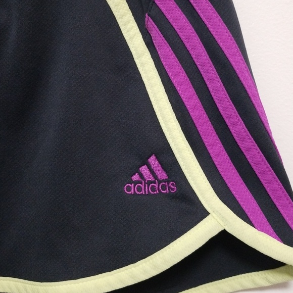 Adidas woven shorts - Picture 2 of 2